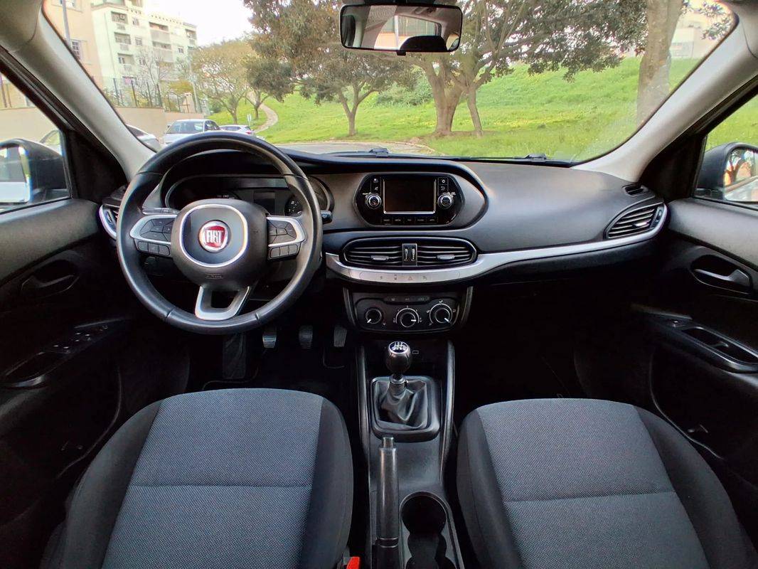 fiat-tipo-station-wagon-2019-gasolina-1368cc
