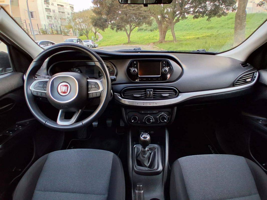 fiat-tipo-station-wagon-2019-gasolina-1368cc