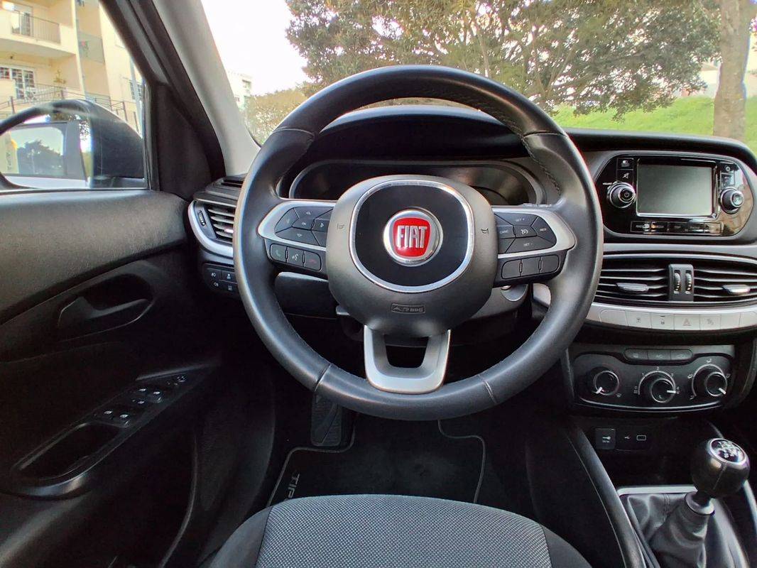 fiat-tipo-station-wagon-2019-gasolina-1368cc