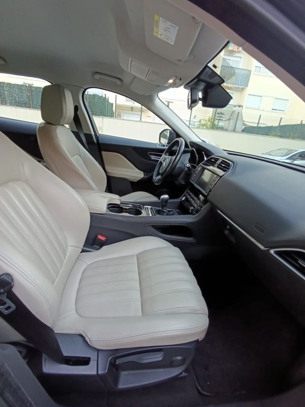 jaguar-f-pace-2016-diesel-1999cc