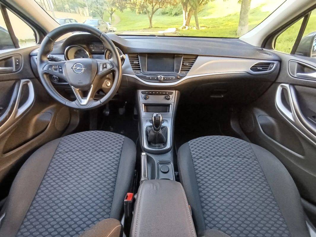 opel-astra-sport-tourer-2020-diesel-1496cc