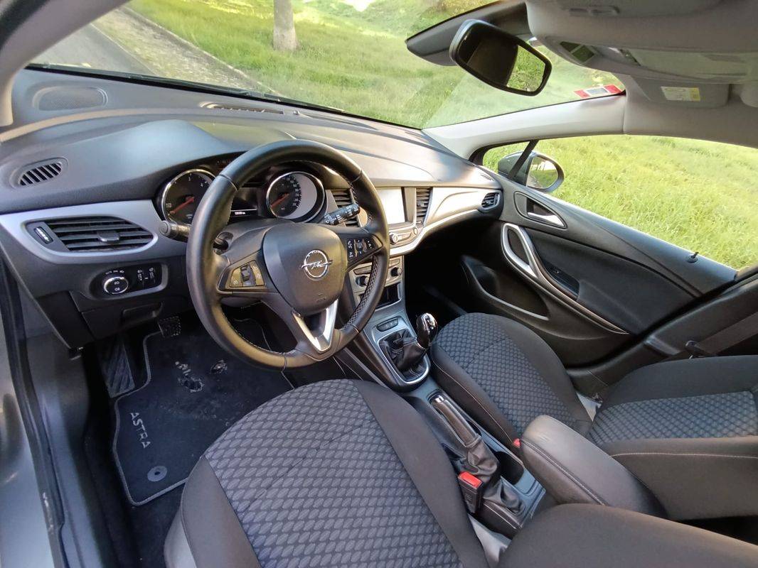 opel-astra-sport-tourer-2020-diesel-1496cc