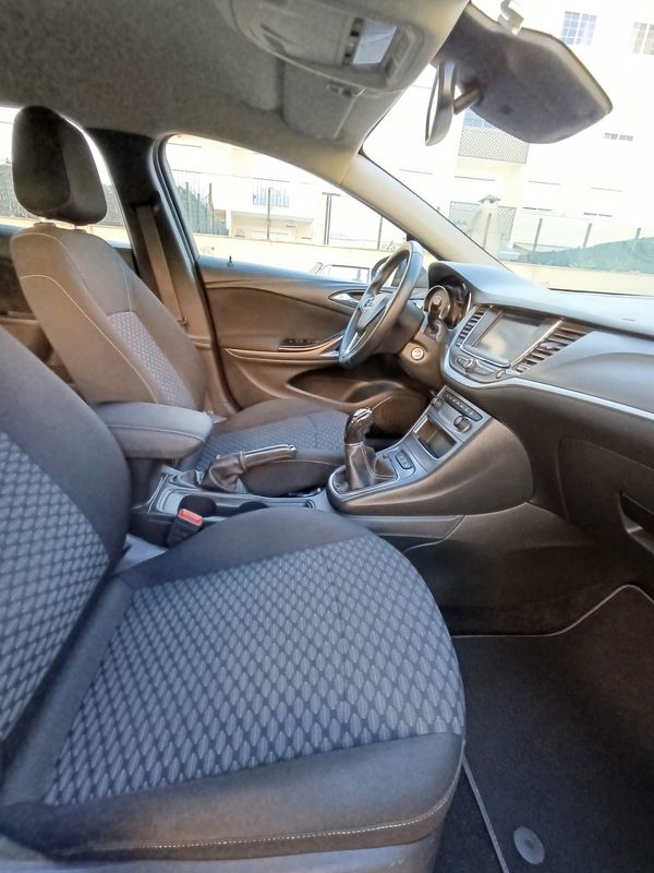 opel-astra-sport-tourer-2020-diesel-1496cc