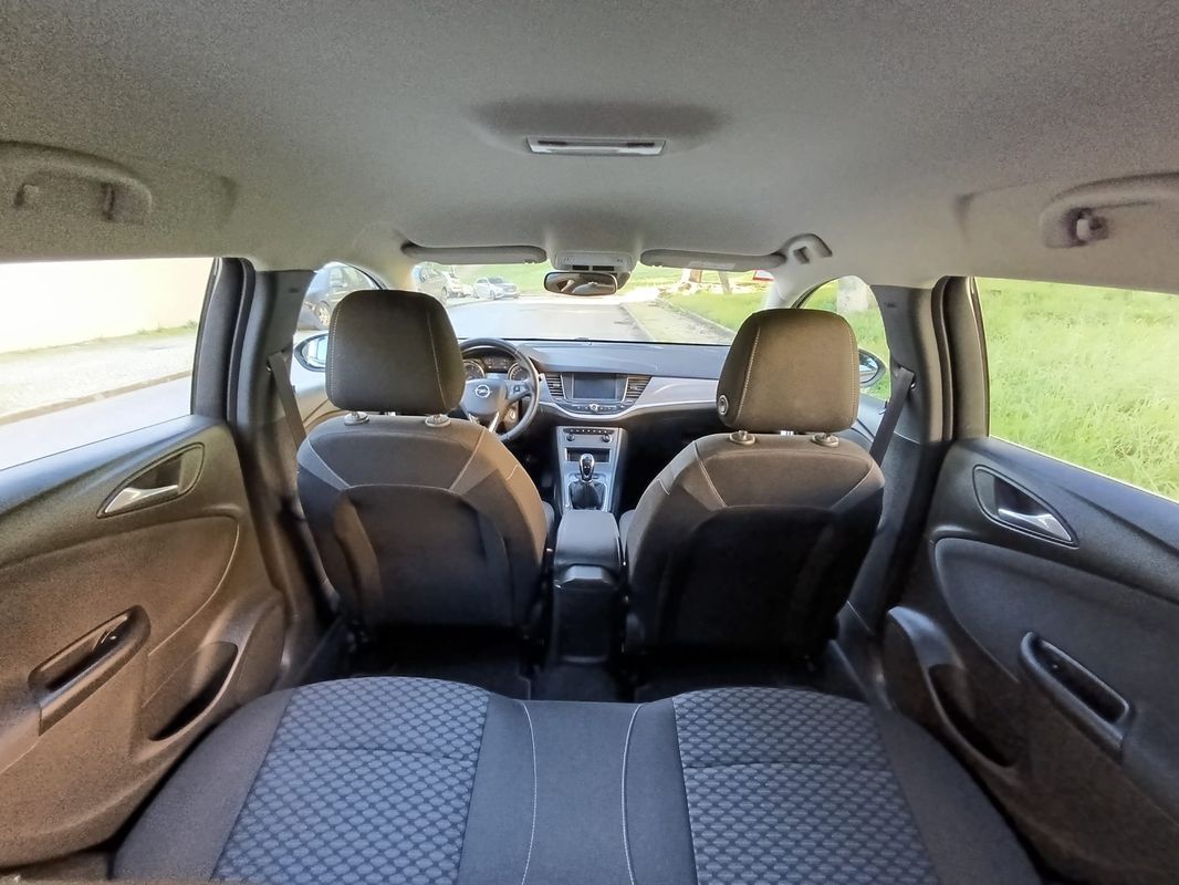 opel-astra-sport-tourer-2020-diesel-1496cc