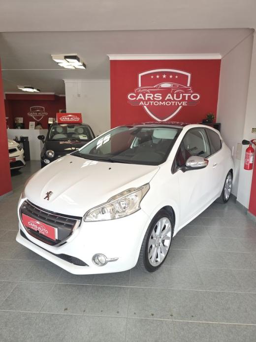 peugeot-208-2013-gasolina-1598cc