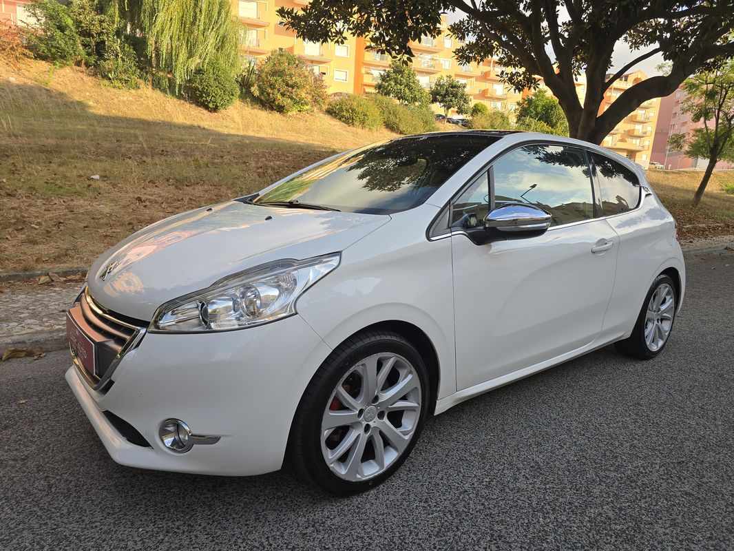 peugeot-208-2013-gasolina-1598cc