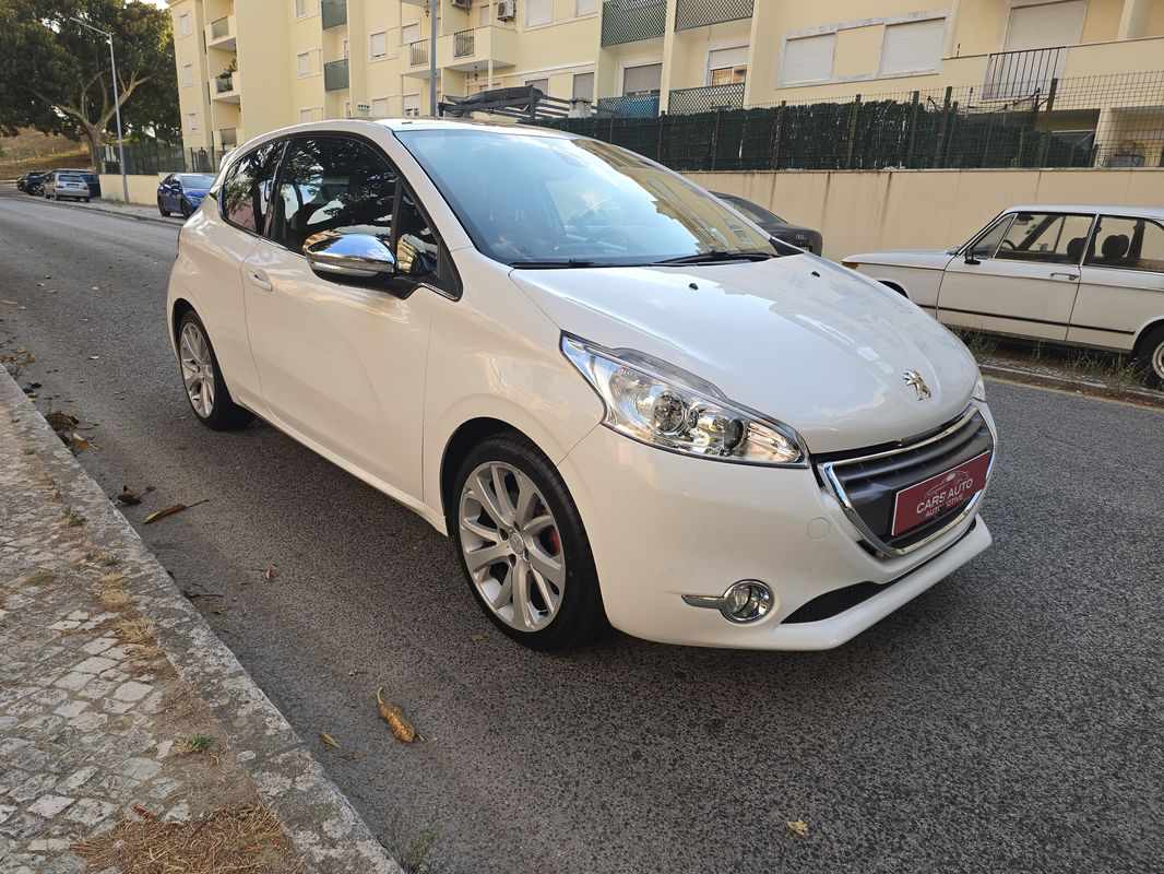 peugeot-208-2013-gasolina-1598cc