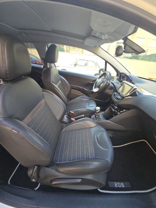 peugeot-208-2013-gasolina-1598cc