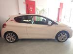 peugeot-208-2013-gasolina-1598cc
