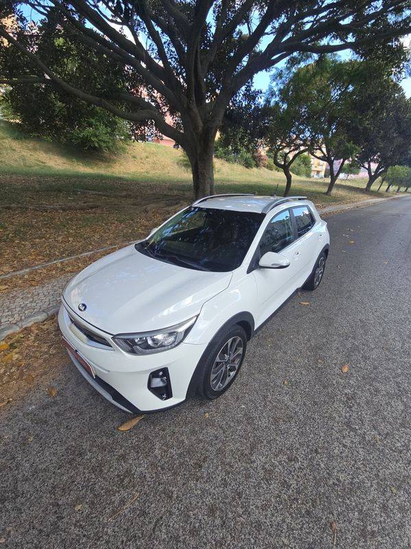 kia-stonic-2017-gasolina-998cc