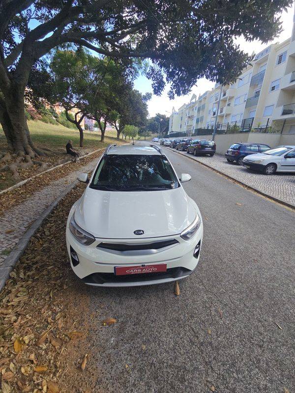 kia-stonic-2017-gasolina-998cc