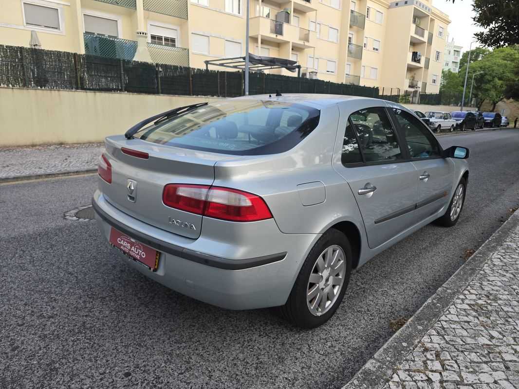 renault-laguna-2002-gasolina-1598cc