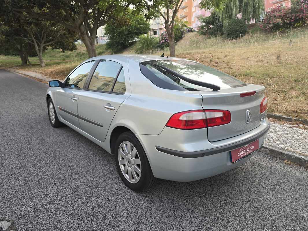 renault-laguna-2002-gasolina-1598cc