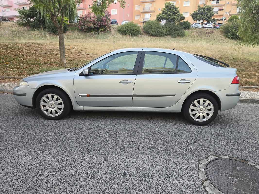 renault-laguna-2002-gasolina-1598cc