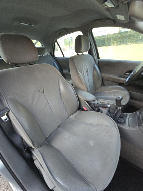 renault-laguna-2002-gasolina-1598cc