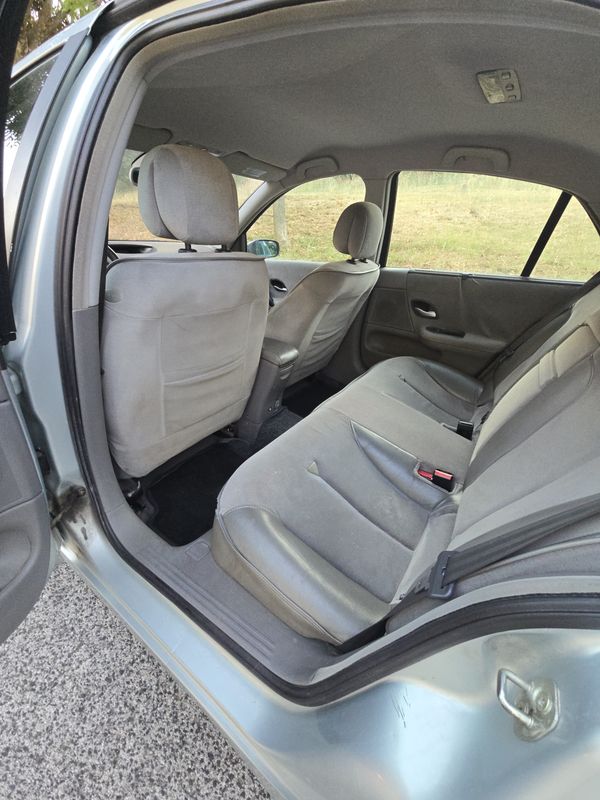 renault-laguna-2002-gasolina-1598cc