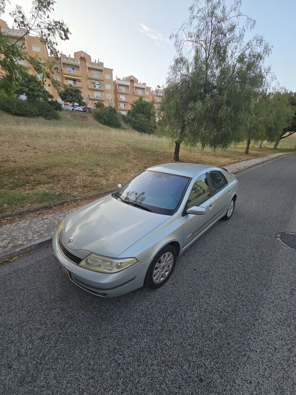 renault-laguna-2002-gasolina-1598cc