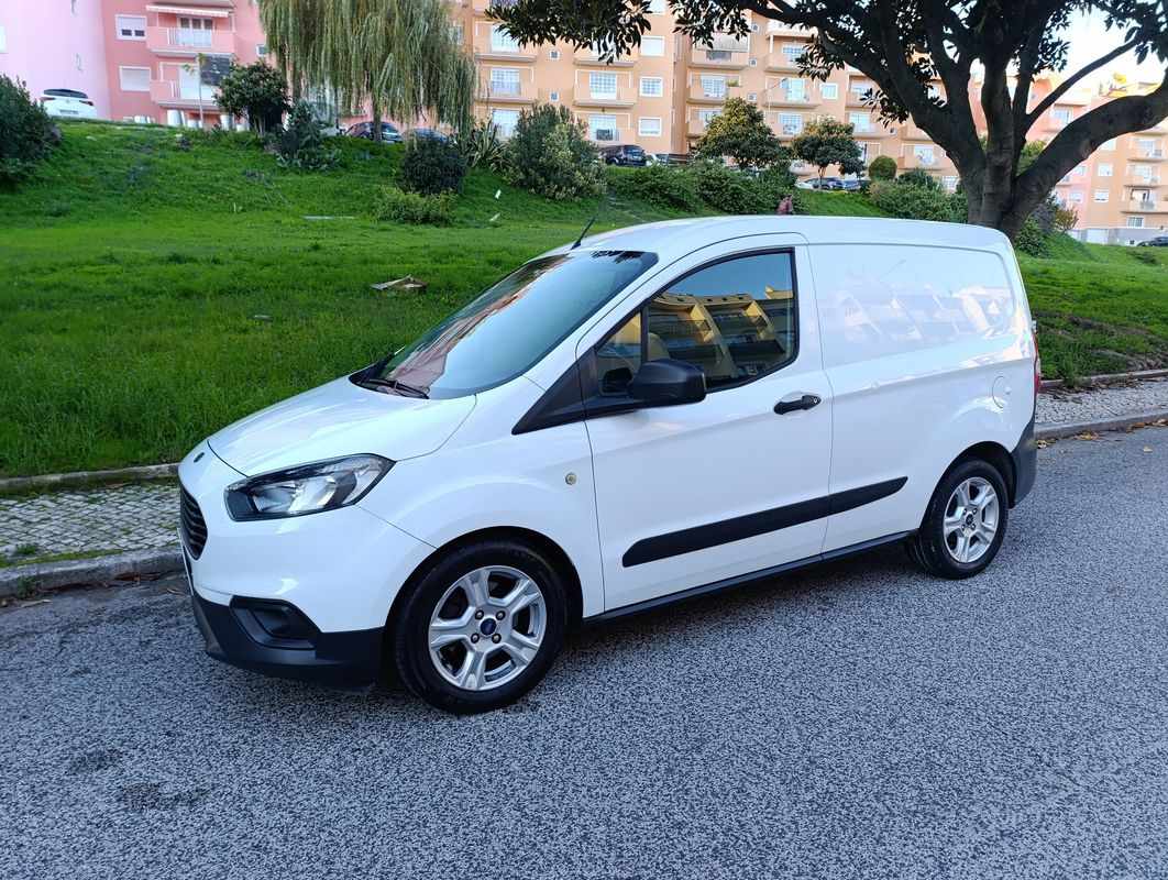 ford-transit-2019-diesel-1500cc