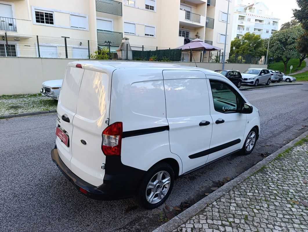 ford-transit-2019-diesel-1500cc