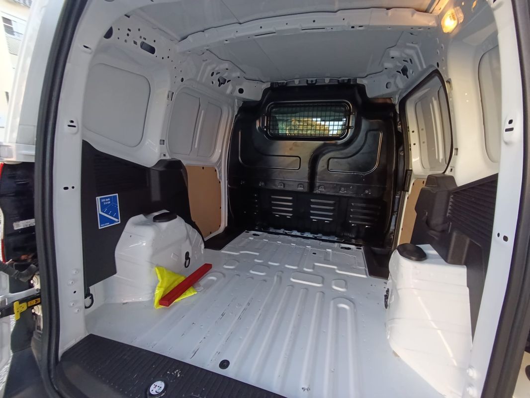 ford-transit-2019-diesel-1500cc