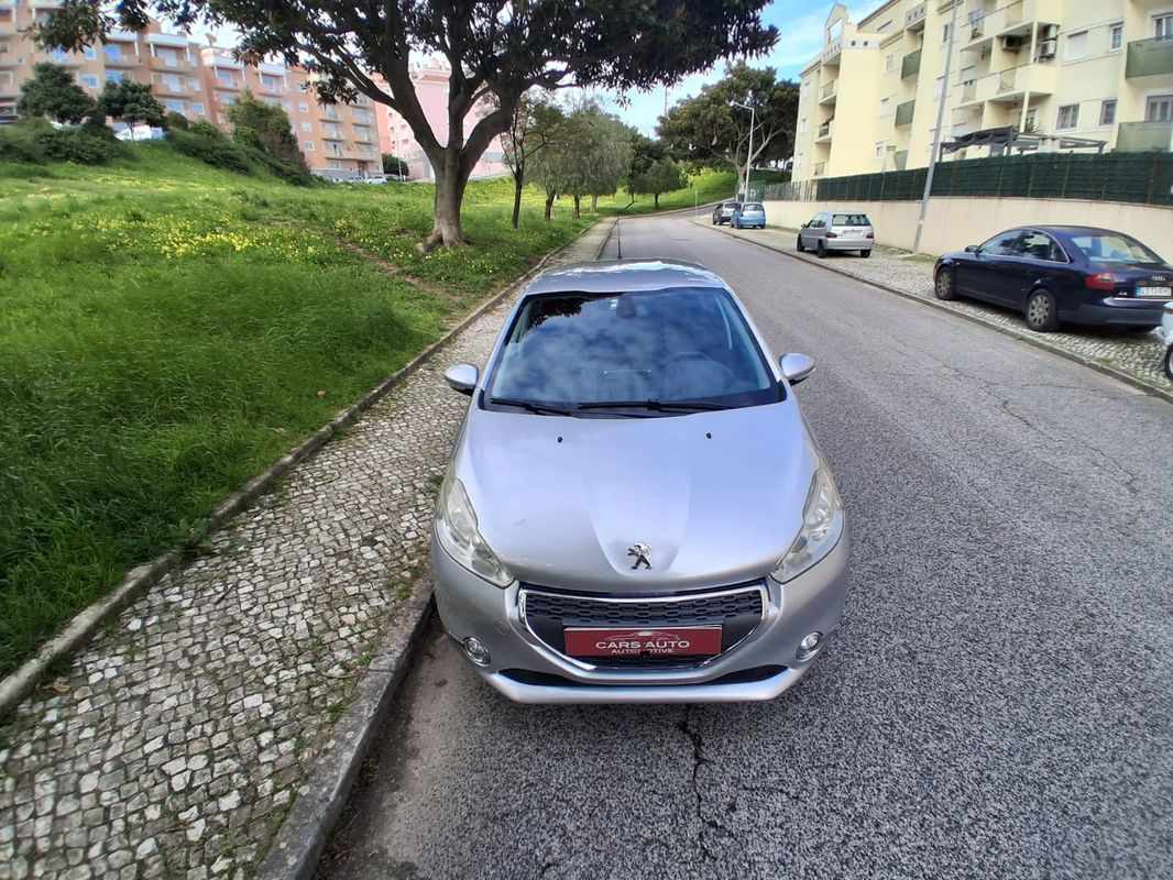 peugeot-208-2013-gasolina-1199cc