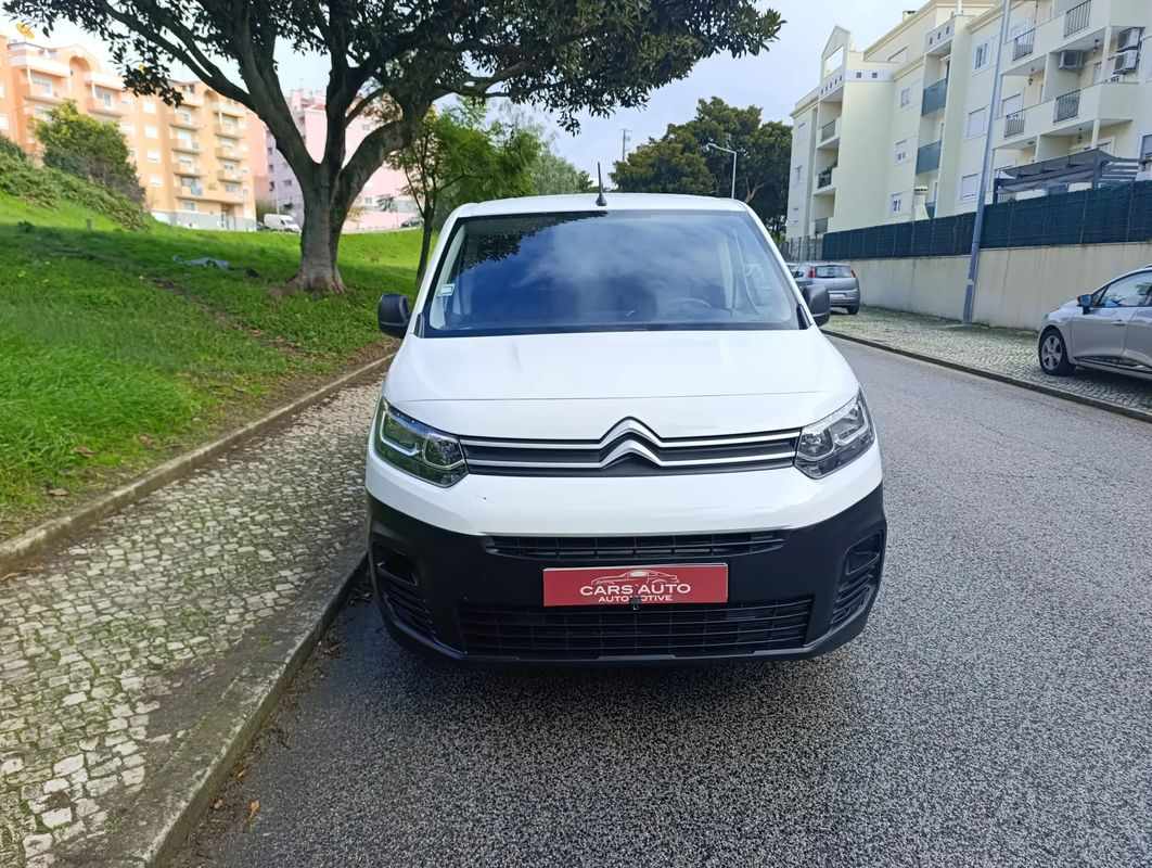 citroen-berlingo-2021-diesel-1500cc