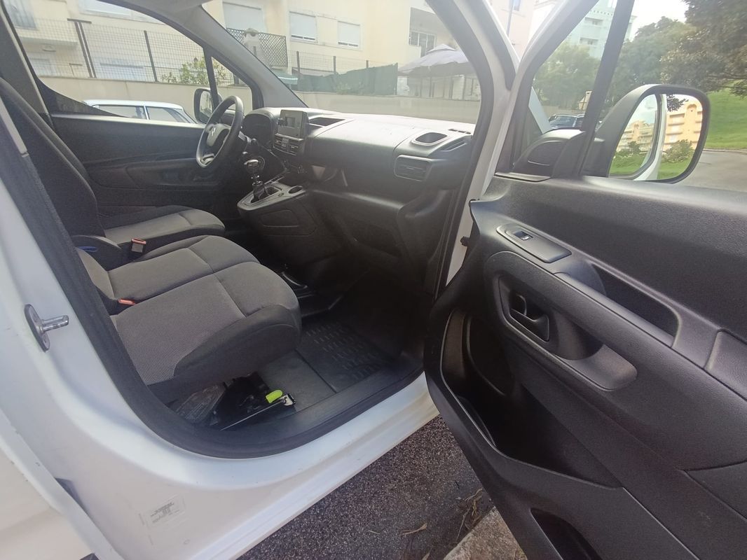citroen-berlingo-2021-diesel-1500cc