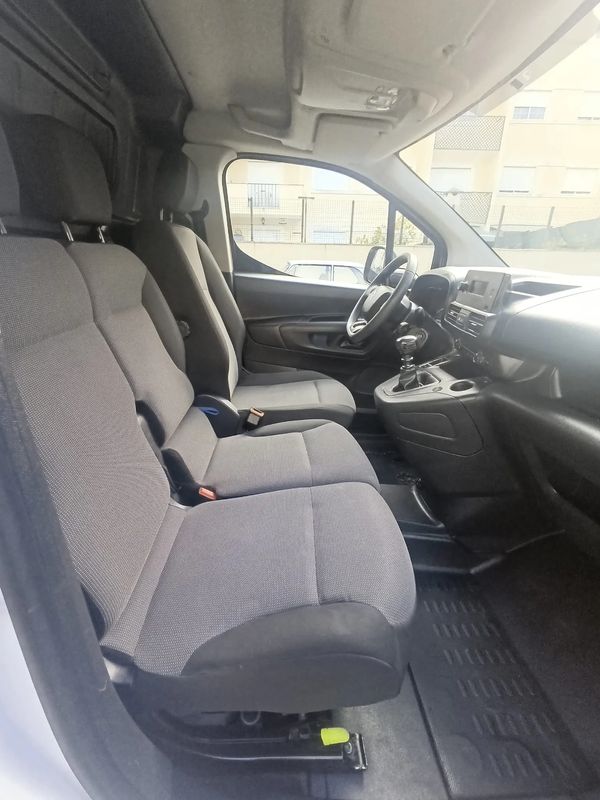 citroen-berlingo-2021-diesel-1500cc
