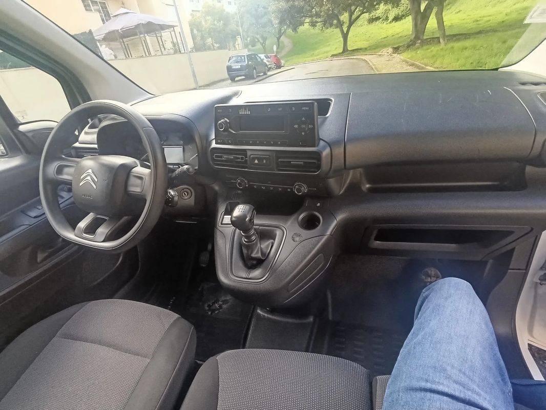 citroen-berlingo-2021-diesel-1500cc