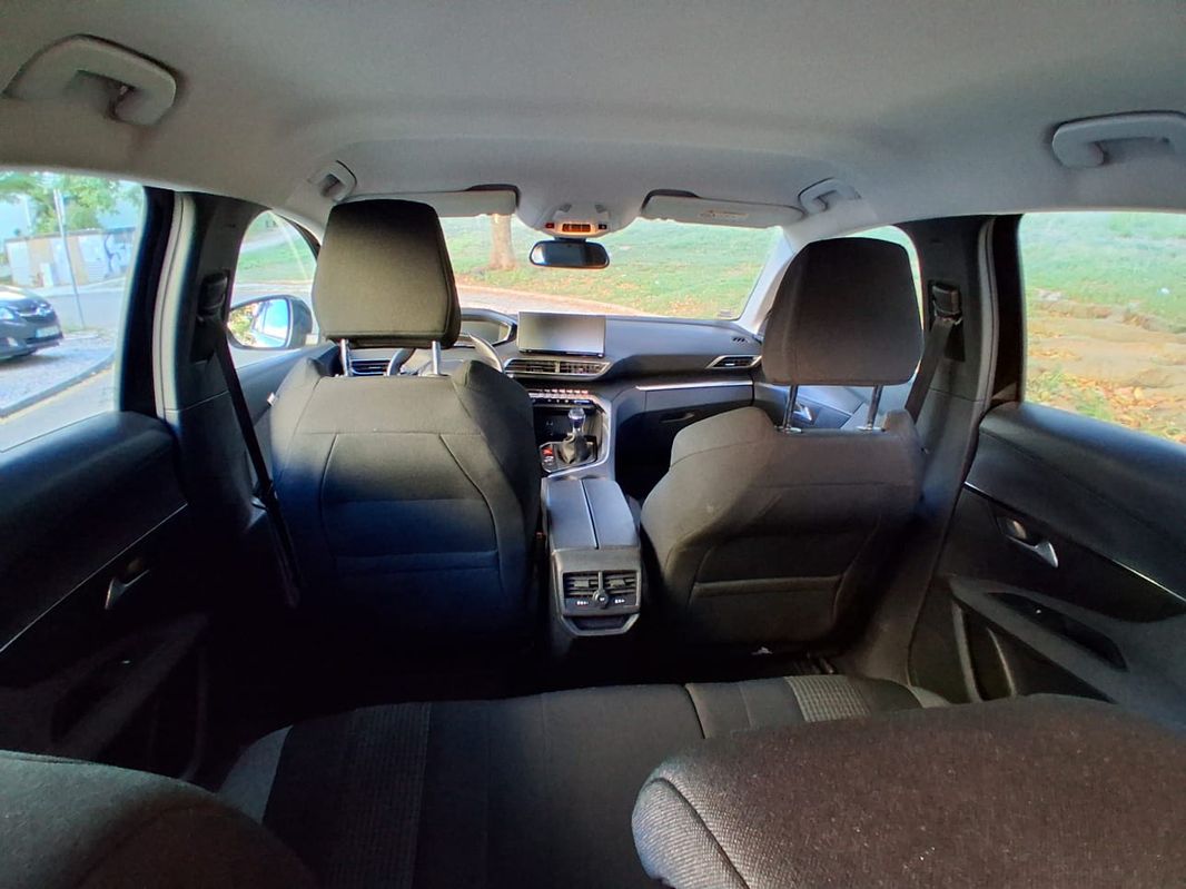 peugeot-3008-2022-diesel-1499cc