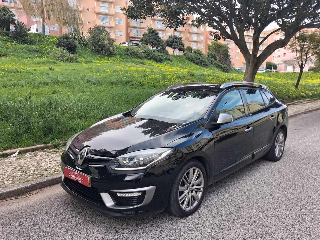 renault-megane-sport-tourer-2015-diesel-1461cc