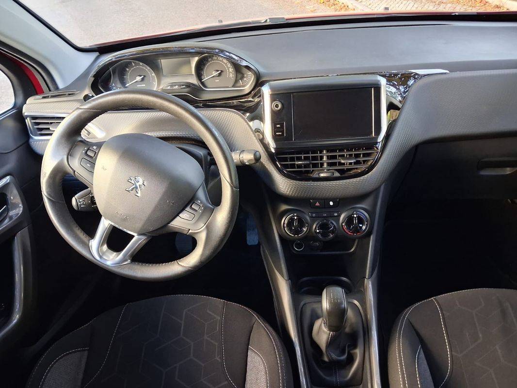 peugeot-2008-2017-gasolina-1199cc