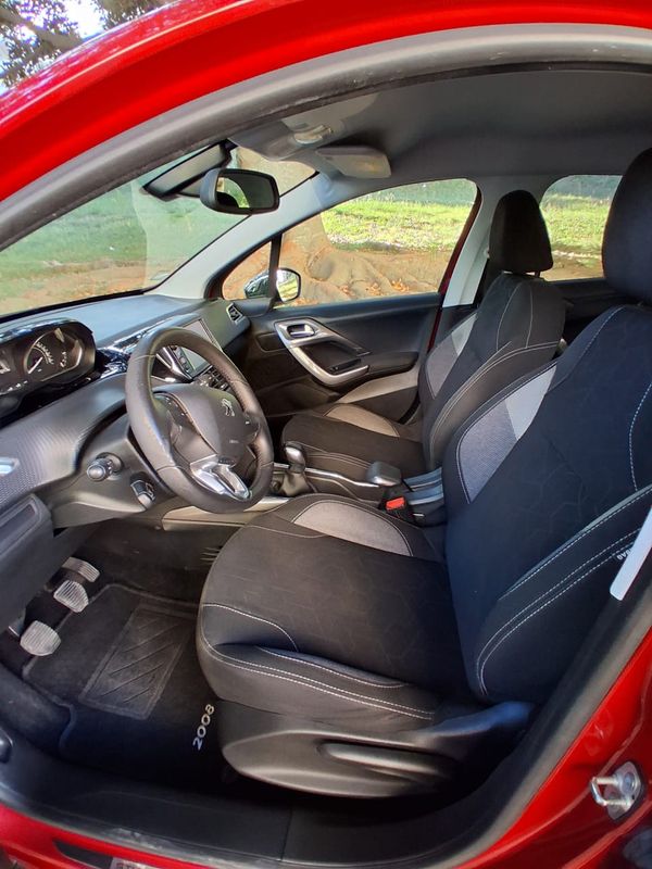 peugeot-2008-2017-gasolina-1199cc