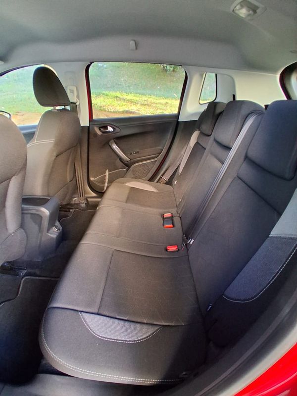 peugeot-2008-2017-gasolina-1199cc