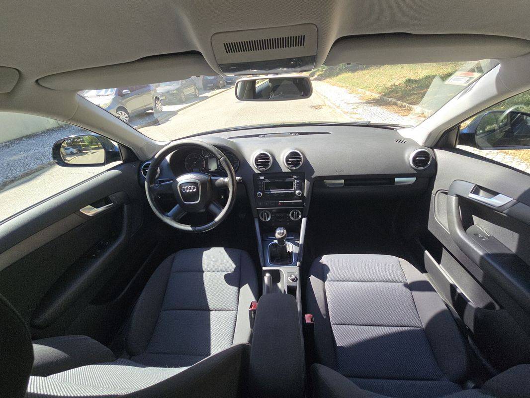 audi-a3-sportback-2010-diesel-1598cc
