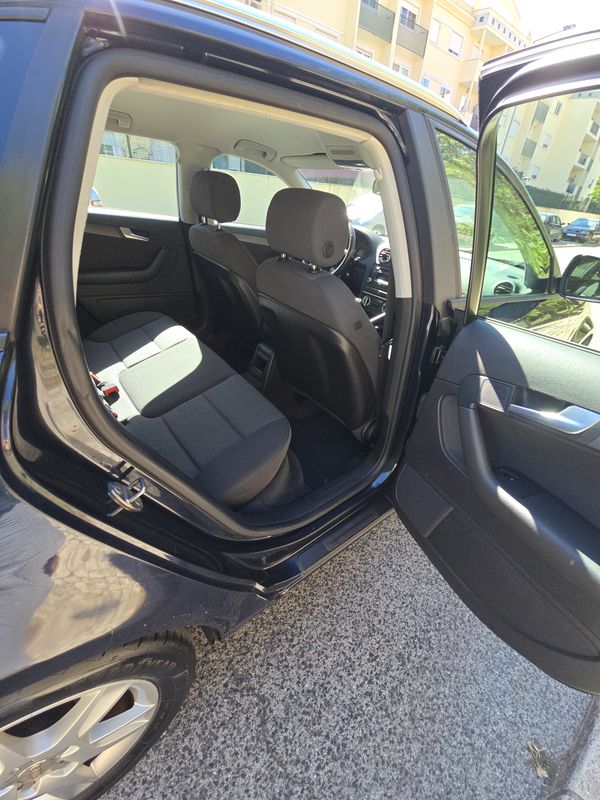 audi-a3-sportback-2010-diesel-1598cc