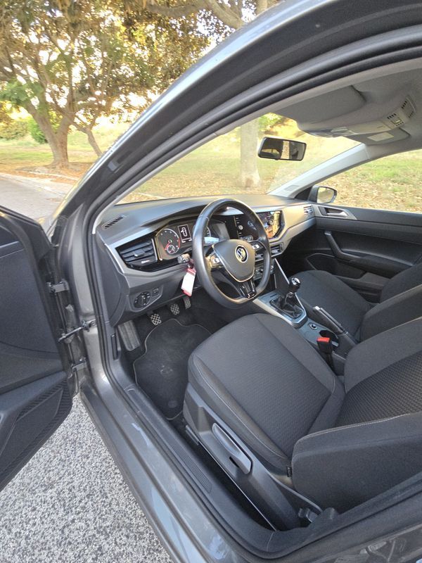 volkswagen-polo-2020-gasolina-999cc