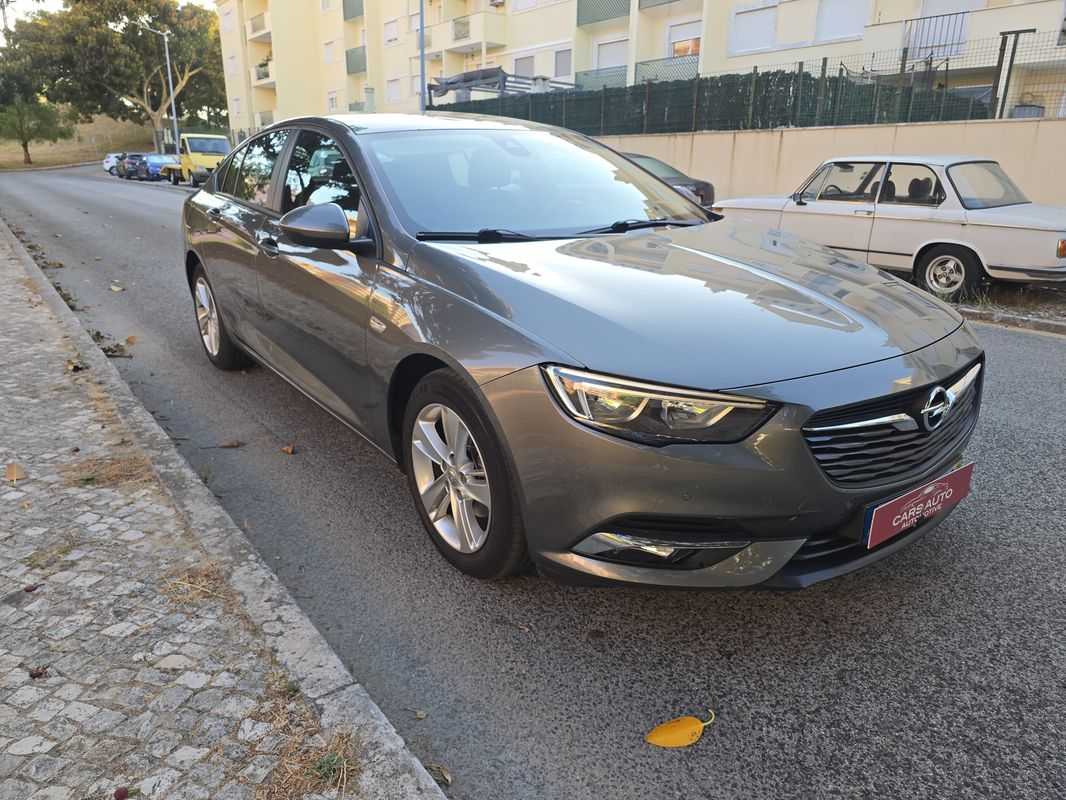 opel-insignia-2018-diesel-1598cc