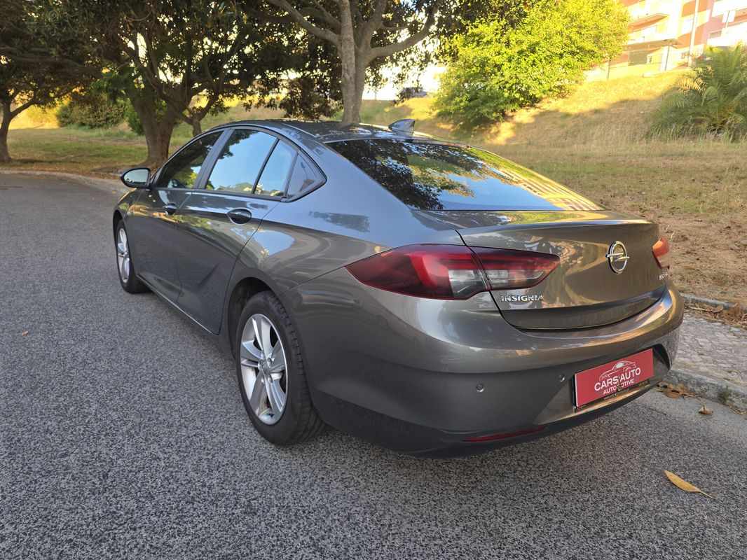 opel-insignia-2018-diesel-1598cc