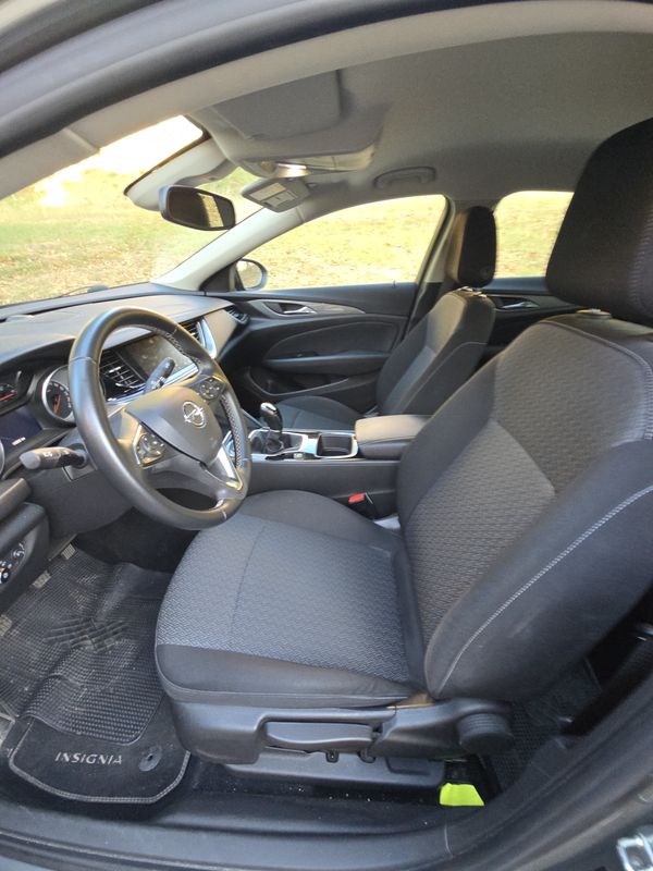 opel-insignia-2018-diesel-1598cc