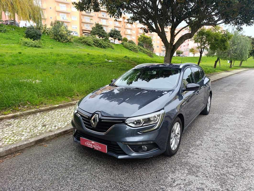 renault-megane-sport-tourer-2020-diesel-1461cc