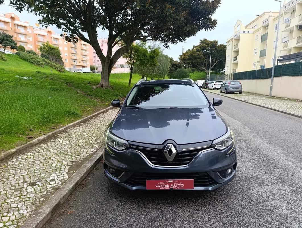 renault-megane-sport-tourer-2020-diesel-1461cc