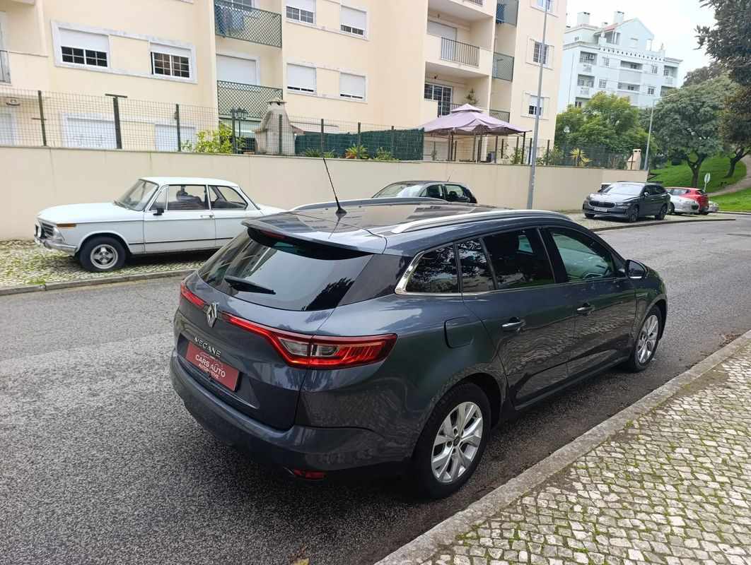 renault-megane-sport-tourer-2020-diesel-1461cc