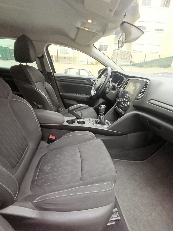 renault-megane-sport-tourer-2020-diesel-1461cc