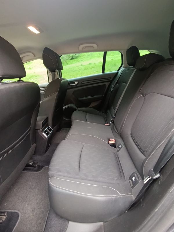 renault-megane-sport-tourer-2020-diesel-1461cc