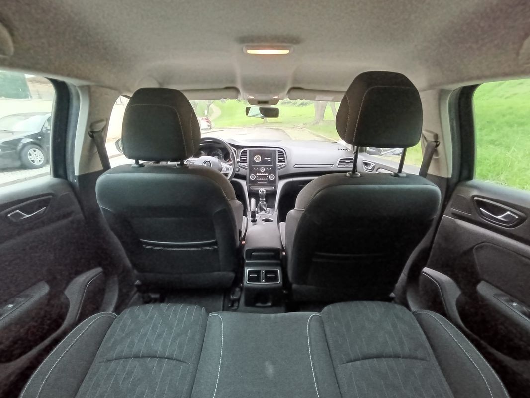 renault-megane-sport-tourer-2020-diesel-1461cc