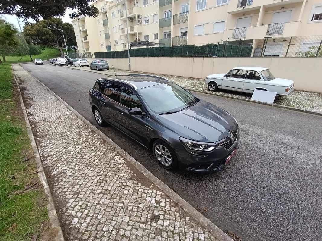 renault-megane-sport-tourer-2020-diesel-1461cc