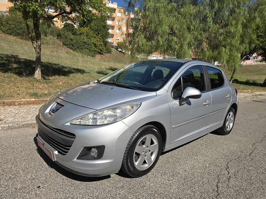 peugeot-207-2010-gasolina-1360cc