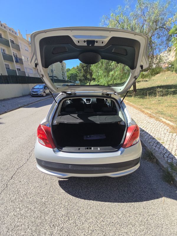 peugeot-207-2010-gasolina-1360cc