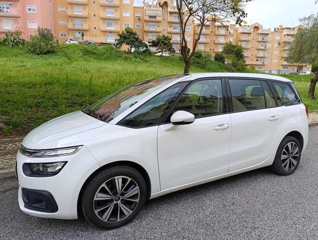 citroen-c4-grand-picasso-2017-diesel-1560cc